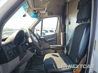 2012 Mercedes-Benz Sprinter 2500 Cargo Van High Roof 170.3" WB - zdjęcie 7 z 53 - miniatura