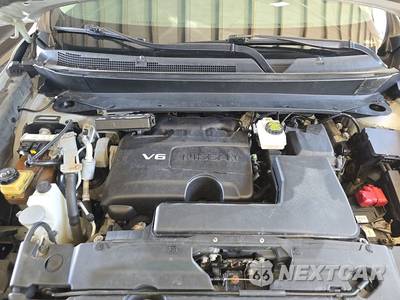 2017 Nissan Pathfinder SV - zdjęcie 16 z 43 - miniatura