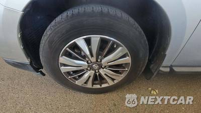 2017 Nissan Pathfinder SV - zdjęcie 34 z 43 - miniatura