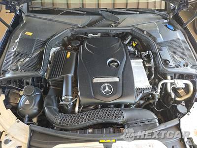 2017 Mercedes-Benz C 300 4MATIC Sedan w/Sport Pkg - zdjęcie 15 z 36 - miniatura