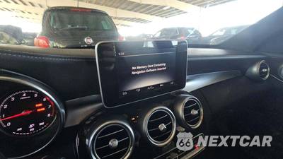 2017 Mercedes-Benz C 300 4MATIC Sedan w/Sport Pkg - zdjęcie 32 z 36 - miniatura
