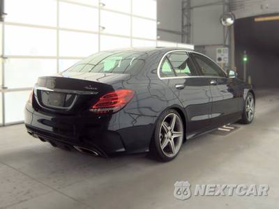 2017 Mercedes-Benz C 300 4MATIC Sedan w/Sport Pkg - zdjęcie 4 z 36 - miniatura