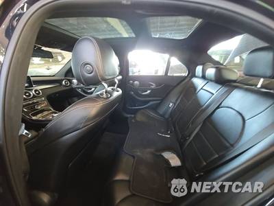 2017 Mercedes-Benz C 300 4MATIC Sedan w/Sport Pkg - zdjęcie 13 z 36 - miniatura