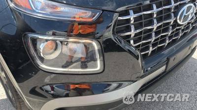 2025 Hyundai Venue SEL - zdjęcie 12 z 15 - miniatura
