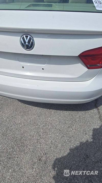 2015 Volkswagen Passat 1.8T Limited Edition - zdjęcie 28 z 34 - miniatura