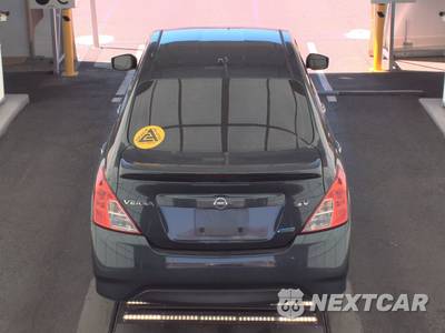 2015 Nissan Versa SV - zdjęcie 6 z 41 - miniatura