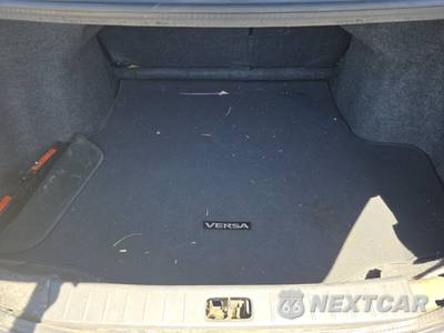 2015 Nissan Versa SV - zdjęcie 23 z 41 - miniatura