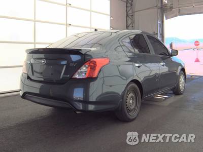 2015 Nissan Versa SV - zdjęcie 5 z 41 - miniatura