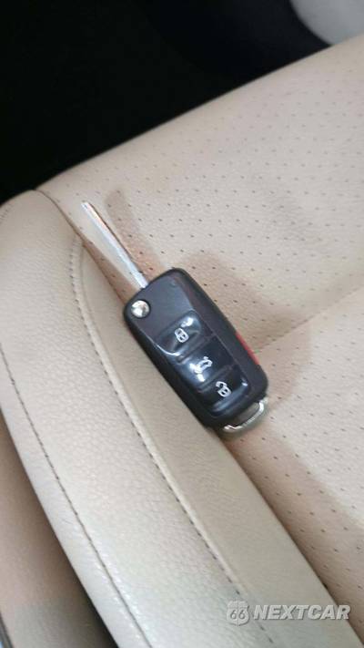 2013 Volkswagen Tiguan SE - zdjęcie 25 z 38 - miniatura