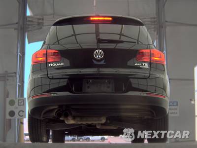 2013 Volkswagen Tiguan SE - zdjęcie 7 z 38 - miniatura