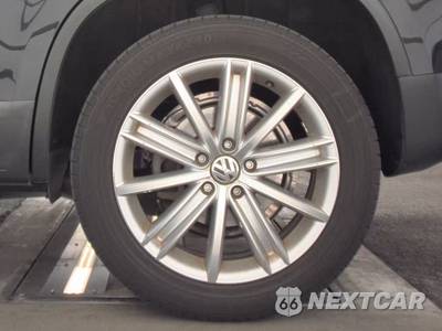 2013 Volkswagen Tiguan SE - zdjęcie 12 z 38 - miniatura