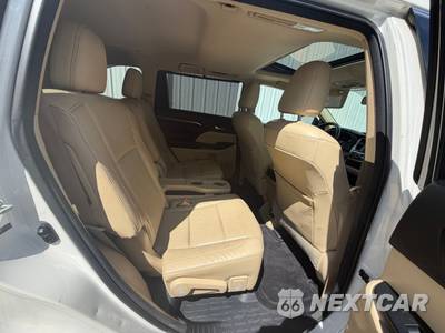 2014 Toyota Highlander Limited - zdjęcie 44 z 63 - miniatura