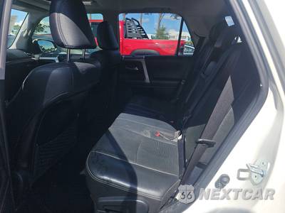 2016 Toyota 4Runner Limited - zdjęcie 13 z 21 - miniatura