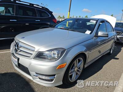 2012 Mercedes-Benz C 250 Sedan - zdjęcie 1 z 25 - miniatura