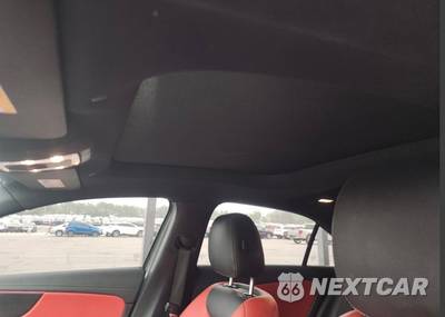 2020 Mercedes-Benz AMG A 35 4MATIC - zdjęcie 13 z 16 - miniatura