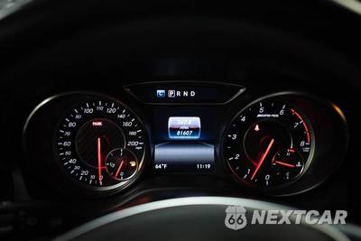 2018 Mercedes-Benz AMG GLA 45 4MATIC - zdjęcie 19 z 33 - miniatura