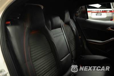 2018 Mercedes-Benz AMG GLA 45 4MATIC - zdjęcie 16 z 33 - miniatura