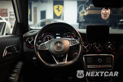 2018 Mercedes-Benz AMG GLA 45 4MATIC - zdjęcie 18 z 33 - miniatura