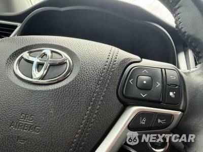 2017 Toyota Highlander SE - zdjęcie 25 z 62 - miniatura