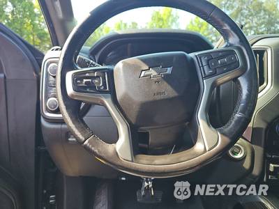 2021 Chevrolet Silverado 1500 LT Trail Boss Crew Cab Short Bed 2LT - zdjęcie 10 z 31 - miniatura