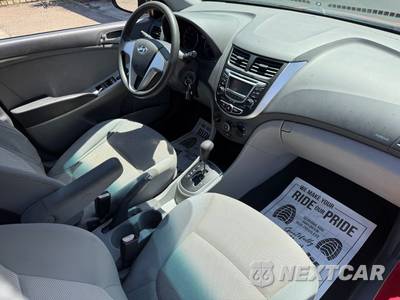 2012 Hyundai Accent GLS Sedan - zdjęcie 23 z 32 - miniatura