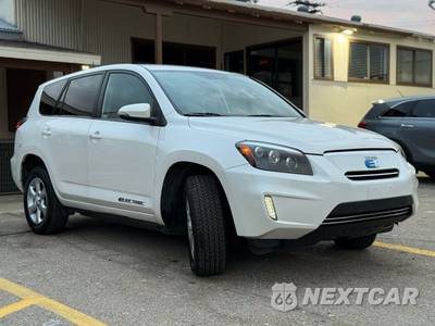 2014 Toyota RAV4 EV - zdjęcie 4 z 32 - miniatura