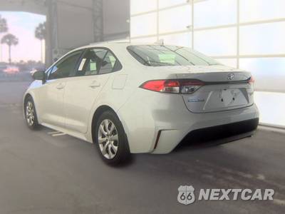 2026 Toyota Corolla LE Sedan - zdjęcie 6 z 23 - miniatura