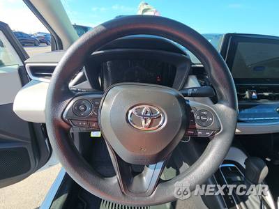 2026 Toyota Corolla LE Sedan - zdjęcie 10 z 23 - miniatura