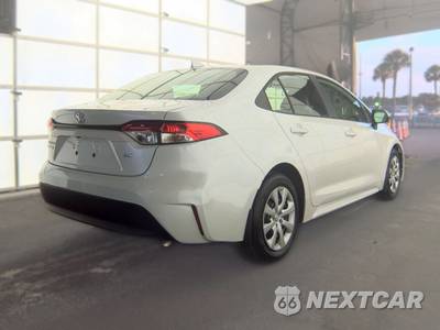 2026 Toyota Corolla LE Sedan - zdjęcie 4 z 23 - miniatura