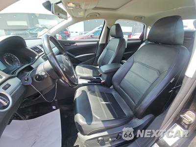 2012 Volkswagen Passat 2.5L SE w/Sunroof - zdjęcie 12 z 38 - miniatura