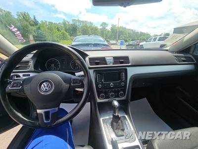 2012 Volkswagen Passat 2.5L SE w/Sunroof - zdjęcie 16 z 38 - miniatura