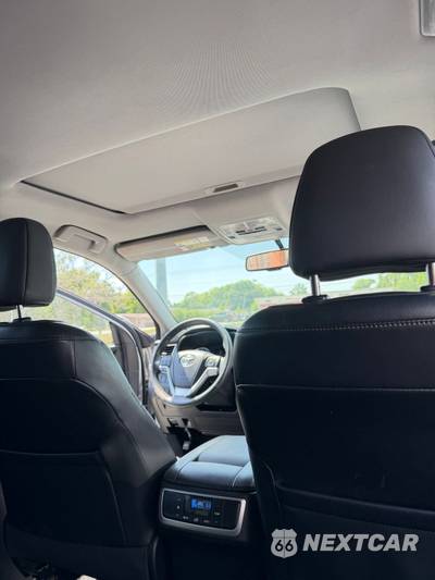 2015 Toyota Highlander XLE - zdjęcie 24 z 24 - miniatura
