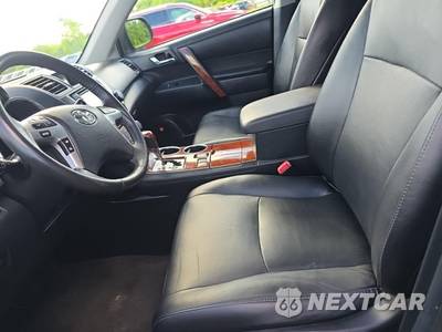 2013 Toyota Highlander Limited - zdjęcie 13 z 23 - miniatura