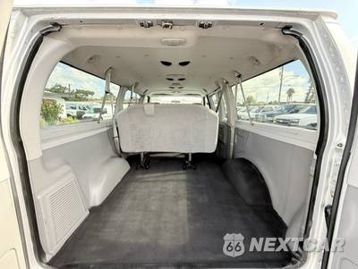 2008 Ford E-150 Wagon XLT 138.0" WB - zdjęcie 12 z 19 - miniatura
