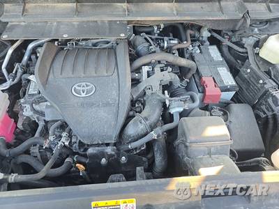 2025 Toyota Highlander XLE - zdjęcie 16 z 28 - miniatura