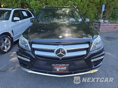 2015 Mercedes-Benz GL 550 4MATIC - zdjęcie 2 z 28 - miniatura