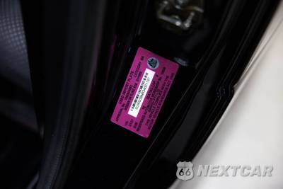 1999 Nissan Skyline R34 GT-R - zdjęcie 48 z 69 - miniatura