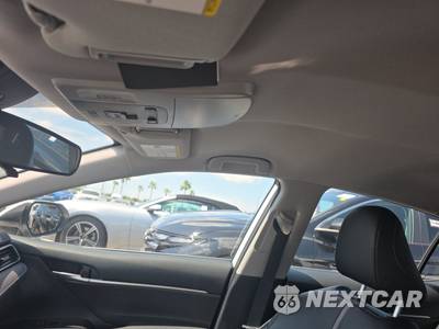 2024 Toyota Camry SE - zdjęcie 20 z 26 - miniatura