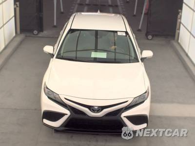 2024 Toyota Camry SE - zdjęcie 2 z 26 - miniatura