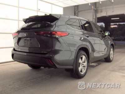 2023 Toyota Highlander LE - zdjęcie 4 z 27 - miniatura