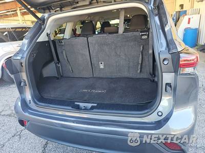 2023 Toyota Highlander LE - zdjęcie 16 z 27 - miniatura
