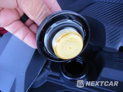 2025 Hyundai Venue SEL - zdjęcie 3 z 26 - miniatura