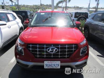 2025 Hyundai Venue SEL - zdjęcie 5 z 26 - miniatura