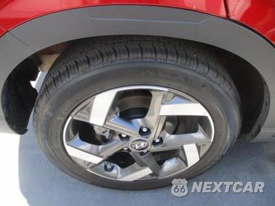 2025 Hyundai Venue SEL - zdjęcie 13 z 26 - miniatura