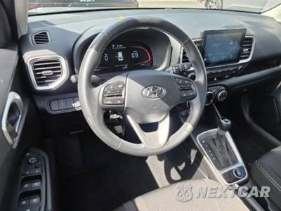 2025 Hyundai Venue SEL - zdjęcie 12 z 23 - miniatura