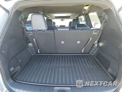 2026 Toyota Grand Highlander Hybrid MAX Limited - zdjęcie 16 z 20 - miniatura