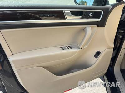2015 Volkswagen Touareg V6 Lux - zdjęcie 14 z 17 - miniatura