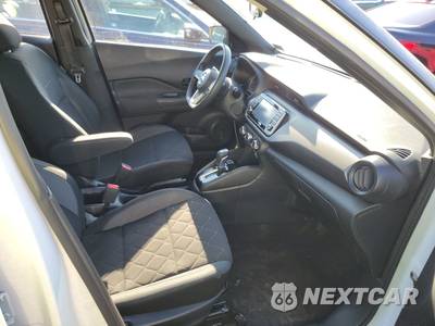 2020 Nissan Kicks S - zdjęcie 8 z 25 - miniatura