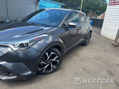 2018 Toyota C-HR XLE - zdjęcie 1 z 38 - miniatura