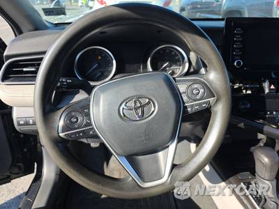 2022 Toyota Camry LE - zdjęcie 10 z 43 - miniatura